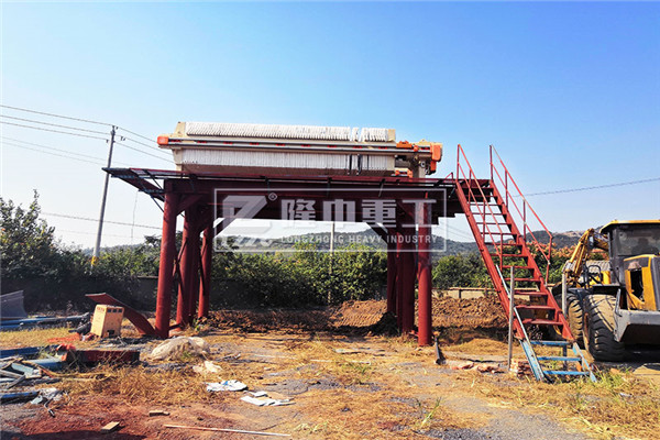 洗沙生產(chǎn)線零排放需求出考題，板框壓濾機來解答