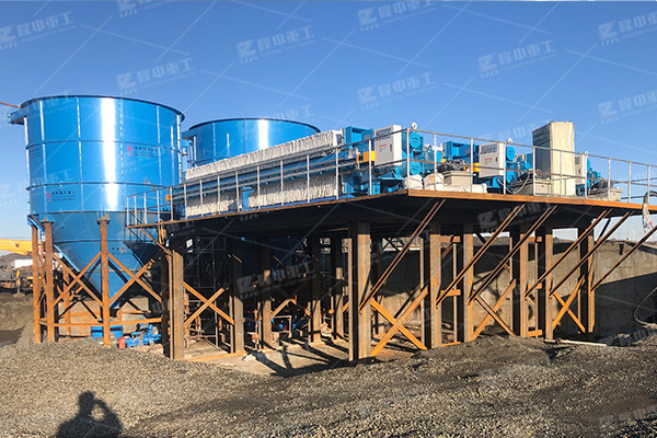 污泥脫水機(jī)設(shè)備處理污泥效果怎么樣？多少錢一臺？